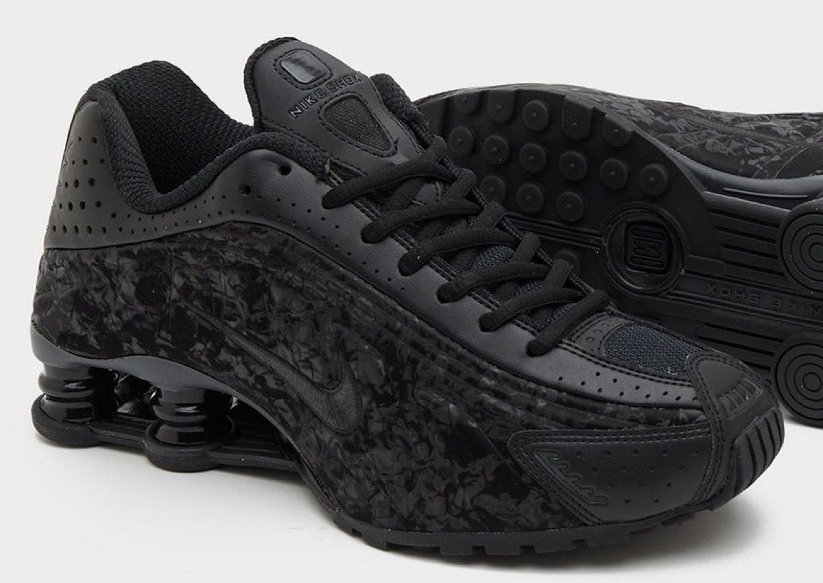 Shox R4
